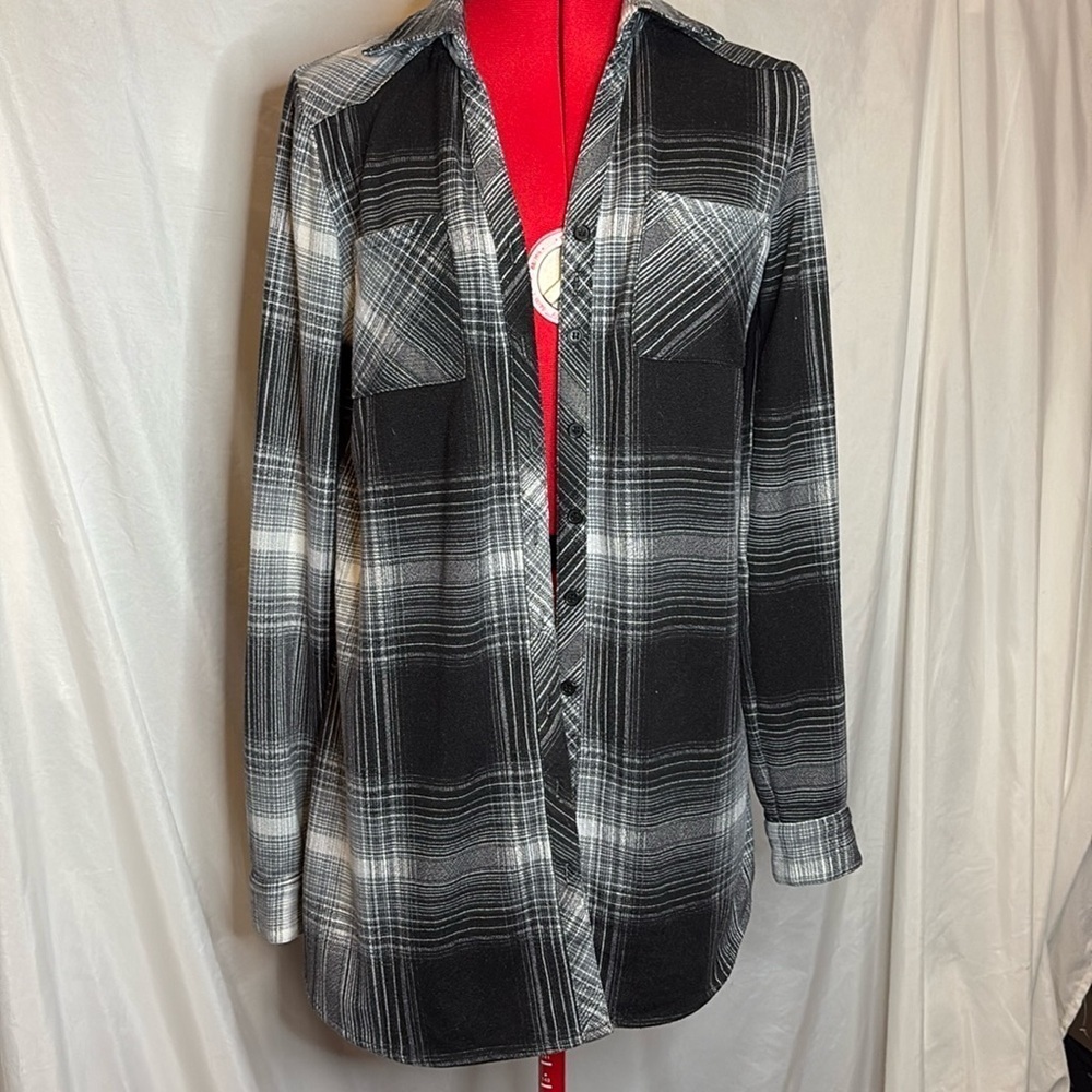 XS255 Warehouse one long button down in grey plaid